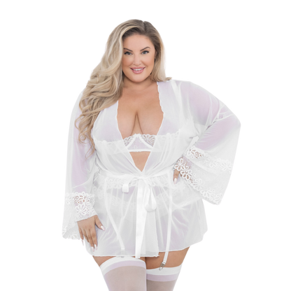 M&M Lace Robe